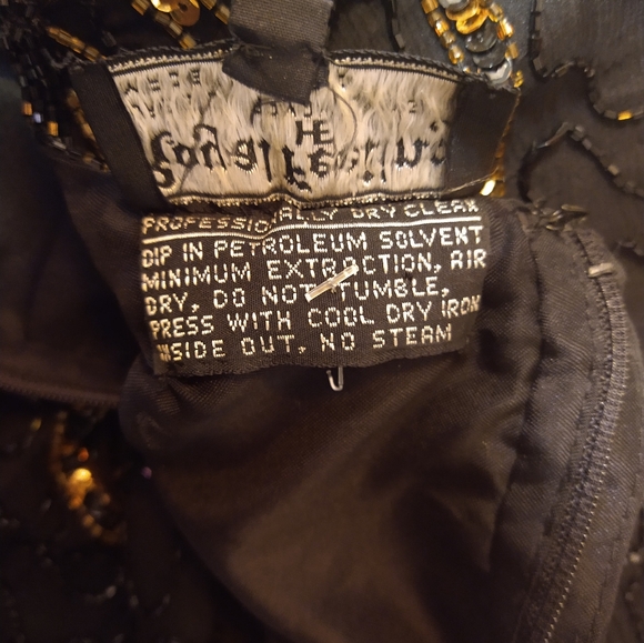 Vintage 80's Royal Feelings Silk Gold and Black Beaded and Sequin Top Larege - Picture 6 of 6